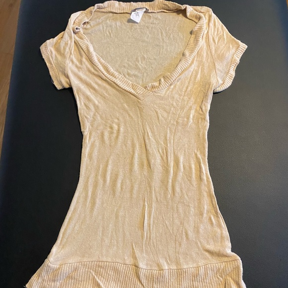 Super soft v-neck top - Picture 1 of 4